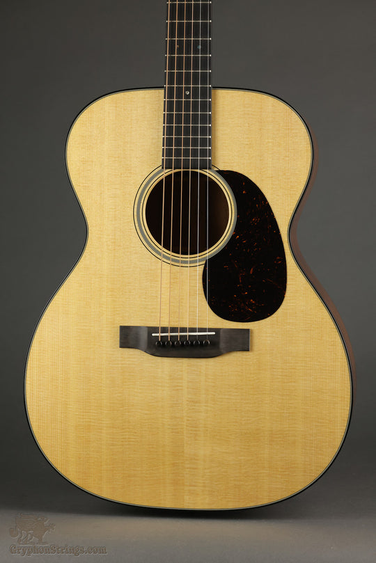 Martin 000-18 Steel String Acoustic Guitar - New