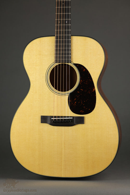 Martin 000-18 Steel String Acoustic Guitar - New