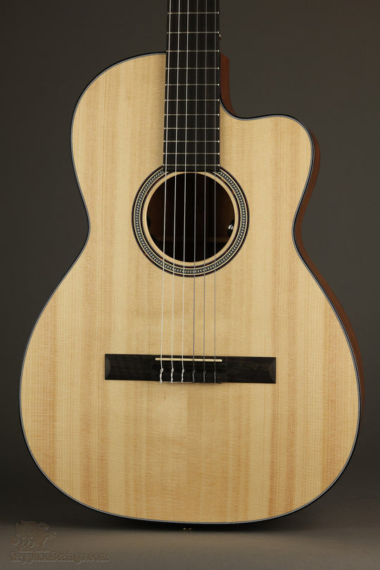 Martin 000C12-16E Nylon String Acoustic Electric Guitar - New