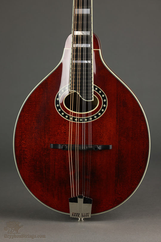 Eastman MD604 A-Style Oval Hole Mandolin Classic Finish - New
